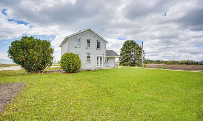 Manitowoc House | Waterfront Lake Michigan Home on 15 Acres!