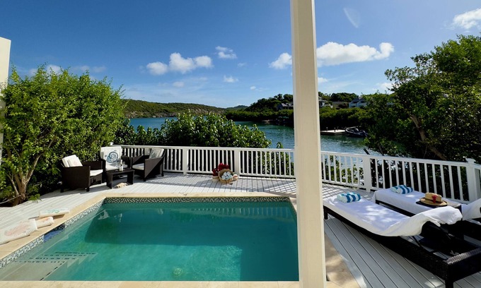 Saint Phillip Parish Villa | Waterfront Nonsuch Bay Villa, 3 en-suite Bedrooms, Pool
