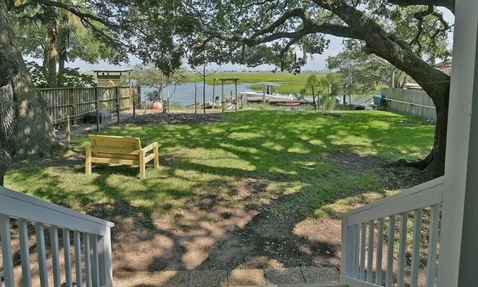 Murrells Inlet House | Waterfront + on Marshwalk w/Dock, Yard & Grill