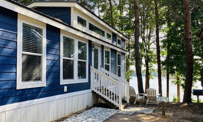 Steele Creek House | Waterfront Two Bedroom 15 on the #lake at Long Cove Resort