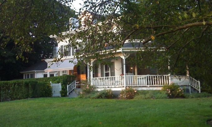 Shelter Island Heights House | Waterfront Victorian farmhouse with heated pool and deepwater dock