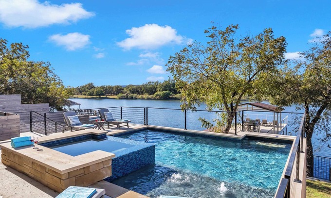 Burnet House | Waterside 508 | Concierge Services