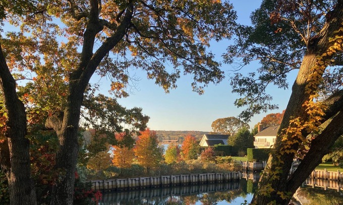 Sag Harbor Cottage | Waterview Cottage in the Village of Sag Harbor