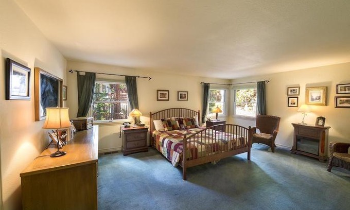 North Wawona House | Wawona Home