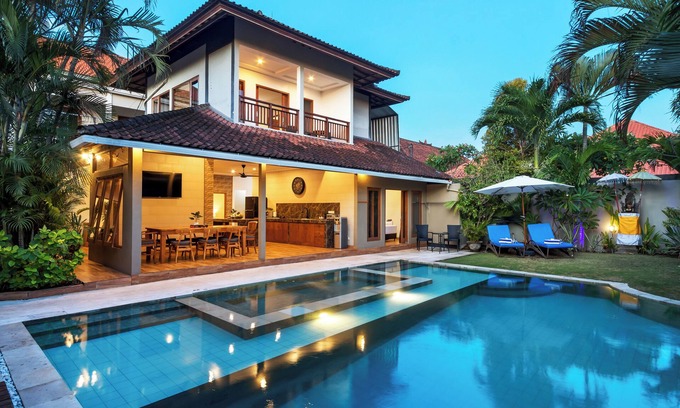 Laksmana Villa | Wayan is a fantastic 5 bedroom villa in the heart of Seminyak