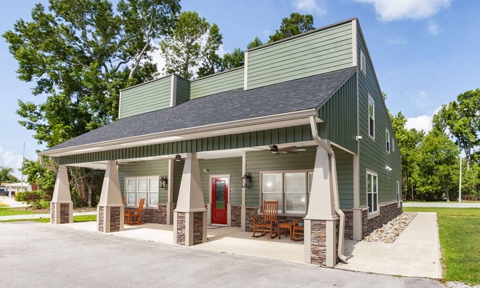 Oriental Hotel | Welcome Home! Where lifelong memories are made!