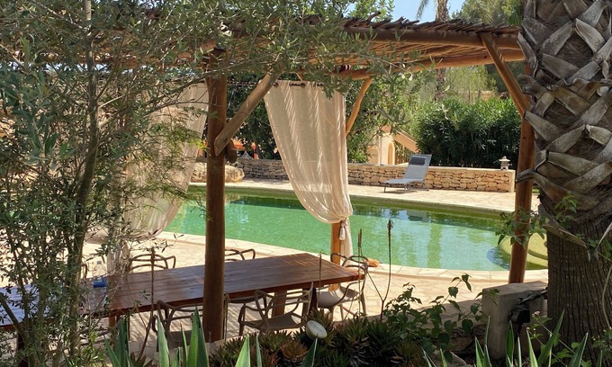 Sant Rafael de Sa Creu House | Welcome to a place full of history and Mediterranean ease.