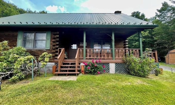 Livingston Manor House | Welcome to Elk Point! A cozy 2 BR/2 BA cabin with mountain views, woodstove, deck, and fire pit. Hiking trails right nearby, with Livingston Manor just a 10‑minute drive away.