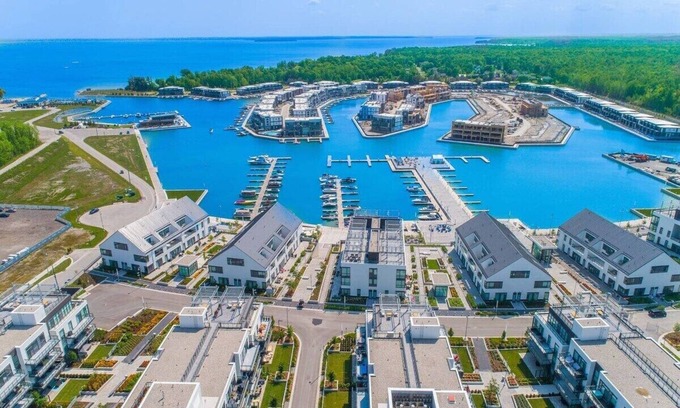 Innisfil Condo | Welcome to Friday Harbour