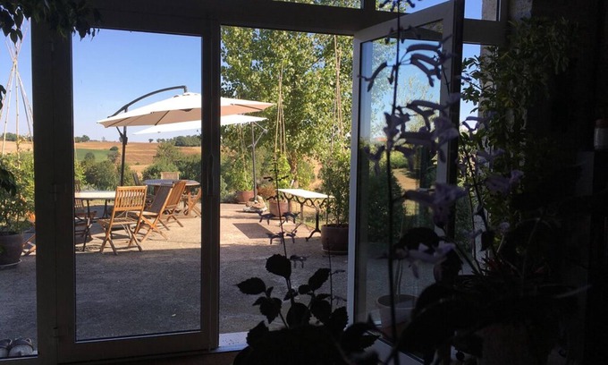 Calignac House | Welcome to our house, we are happy to open its doors to you!