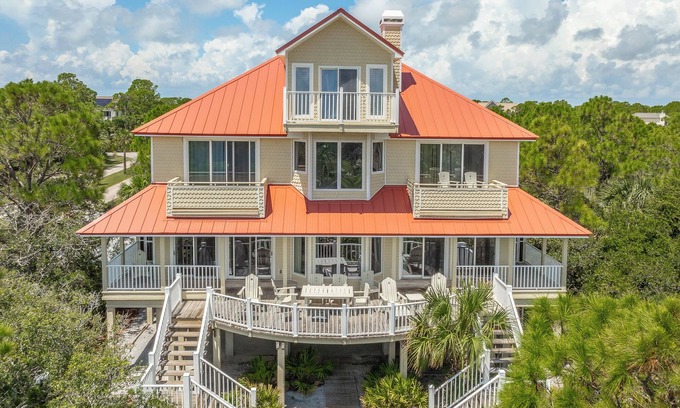 Plantation House | Welcome to Sea Rose!