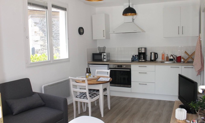 Plestin-les-Greves House | Welcome to Ty Cozy, 3* gîte for 2 people