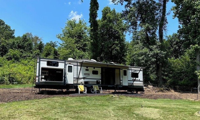 Harrisburg Cabin | Welcome to Tranquility Hollow!