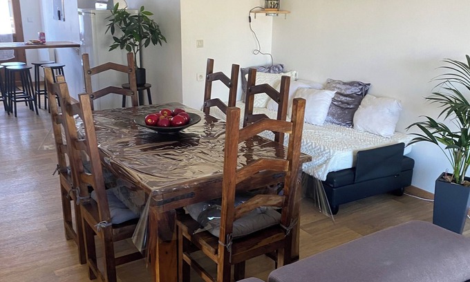 Clere-les-Pins House | Welcoming 2-bedroom house in Cléré-les-Pins, many castles around.