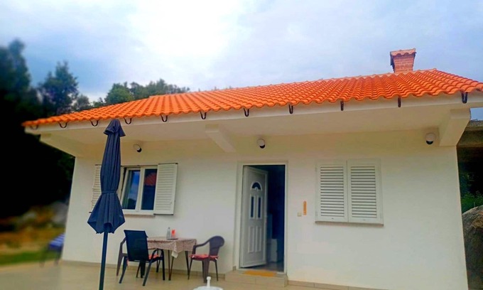 Suha Punta House | Welcoming house with AC in the forest region and near to the beach