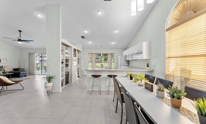 Wellington House | Wellington, FL Modern Family Lakehouse near Equestrian Center