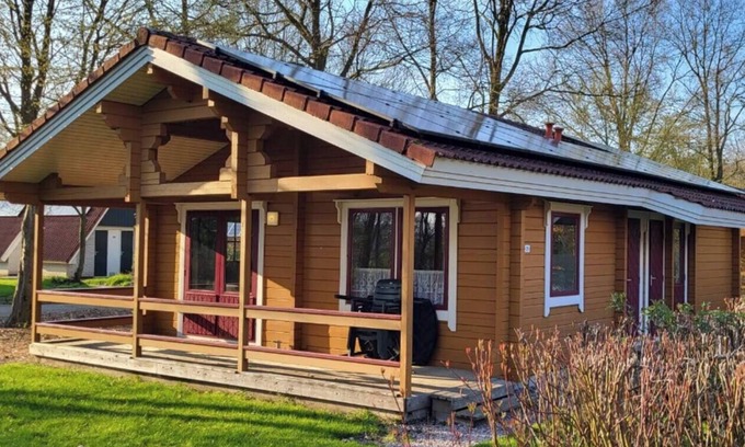 Gramsbergen House | Wellness Bungalow Uppsala