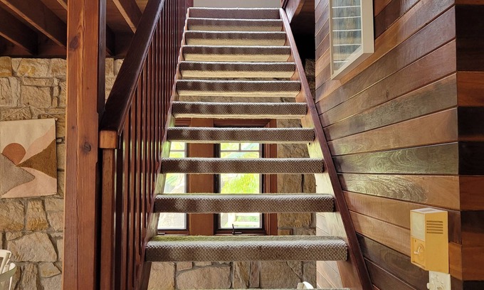 Berowra Waters House | Wenora Berowra Waters - beautiful luxury 3 bedroom house - right on the water!