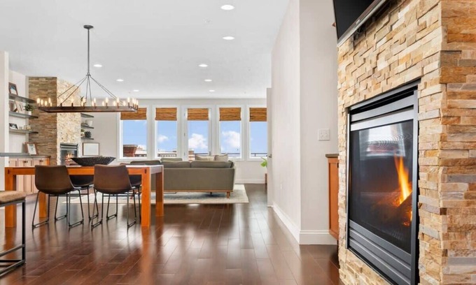 Traverse City Apartment | West Bay Overlook in Downtown TC