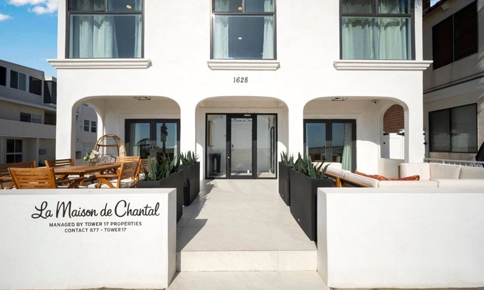 Newport Beach Apartment | West Oceanfront Oasis All Units
