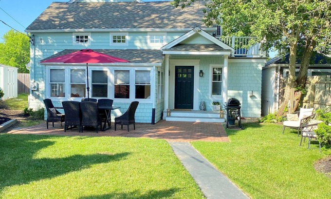 Westhampton Beach House | Westhampton Beach Village House - Beach Lane