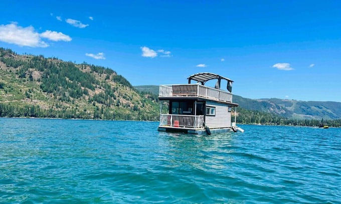 Lake Cowichan Boat Rental | What Ever Floats Your Cabin Choose Your Lakefront