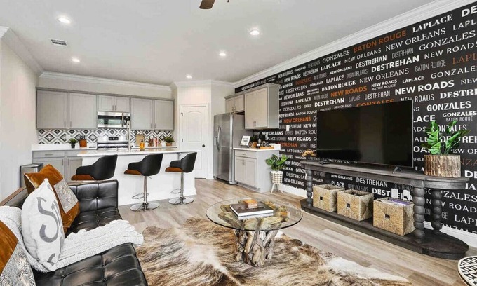 Highlands - Perkins House | When Nature Meets Modern Oasis @ The Cottages