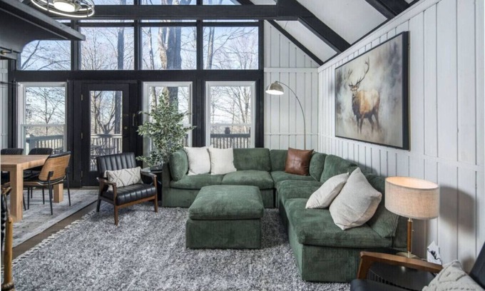 Charter Hills Cabin | Whispering Woods