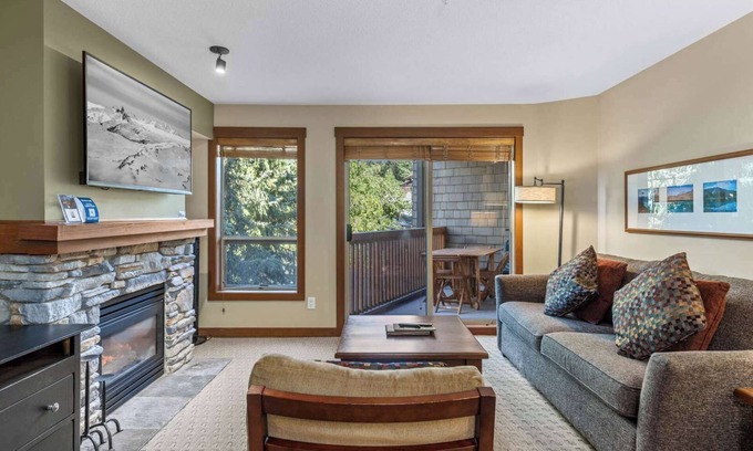 Blackcomb Condo | Whistler - Horstman House - 2 Bedroom #303