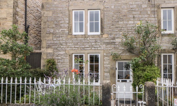 Youlgreave House | White Swan Cottage