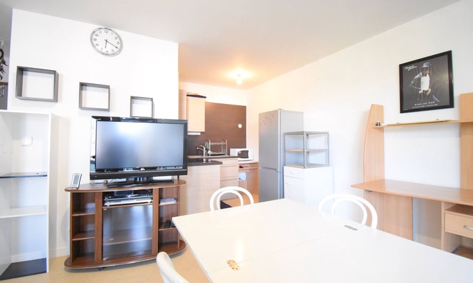 La Rochelle Apartment | Whole apartment, T2 private residence 2 to 4 people