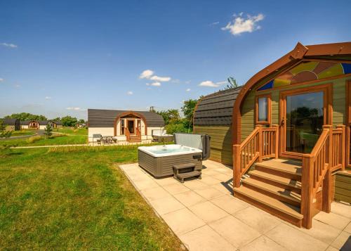 Rampton Resort | Wild Acre Village At Sundown Adventureland