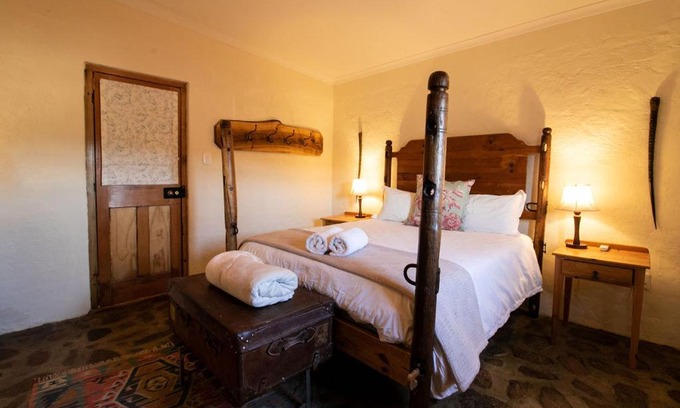 Graaff-Reinet House | Wild Olive Cottage