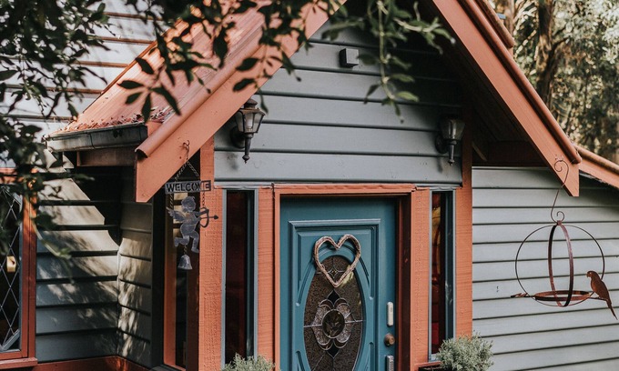 Olinda Cottage | Wild Orchid Olinda ~ Private Luxury self contained Cottage ~ Dandenong Ranges