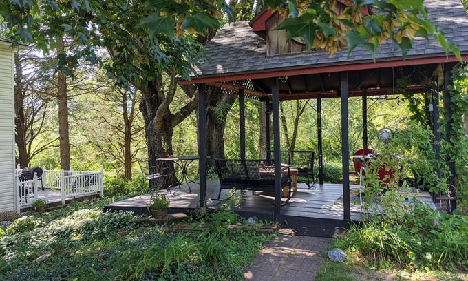 Afton House | WildManDan 1870 Farmhouse with Brewery onsite in Old Cola Barn w Game Room