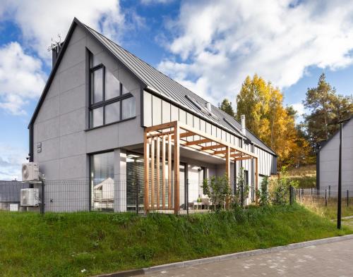 Borzestowska Huta Apartment | Willa 27P Lakeside Retreat Łączyno by BookingHost