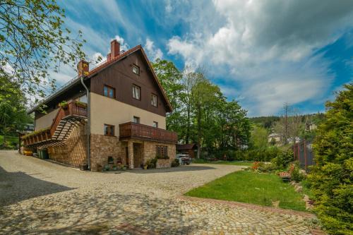 Bierutowice House | Willa Sudety