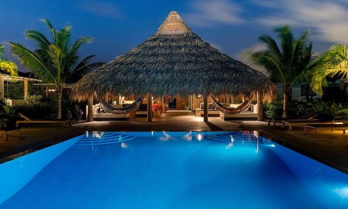Belnem Resort | Windhoek Resort Bonaire