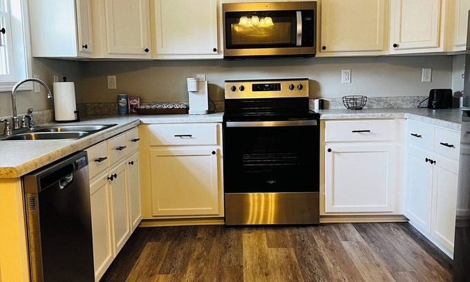 Henderson House | Windy Hill Town House.nYour family will be close to everything.