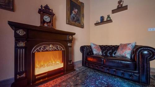 Lake Bracciano Apartment | Wine cave