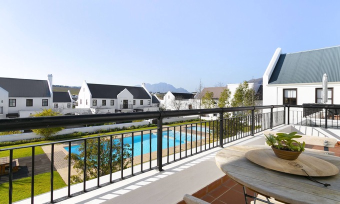 Stellenbosch Villa | Winelands Golf Lodges 20