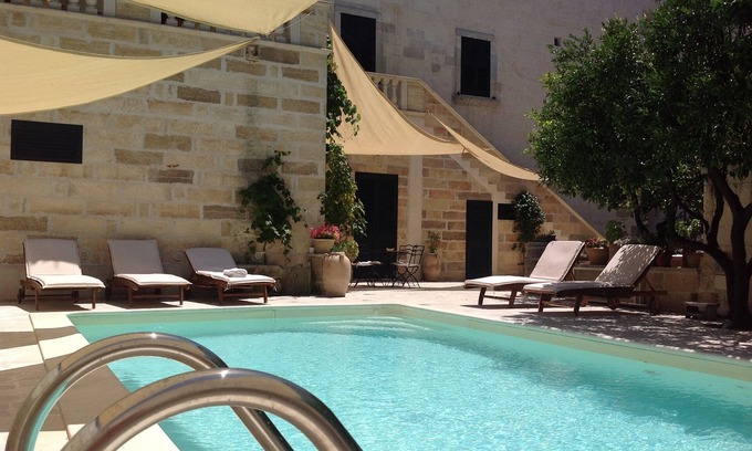 Poggiardo Villa | WINERY 1700 historic maison with private pool and big garden