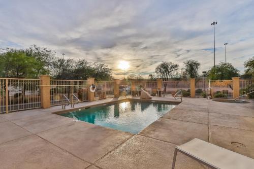 Chandler Hotel | Wingate by Wyndham Chandler Phoenix
