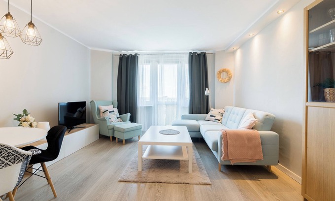 Stare Miasto District Apartment | Winogrady Stylish Apartment