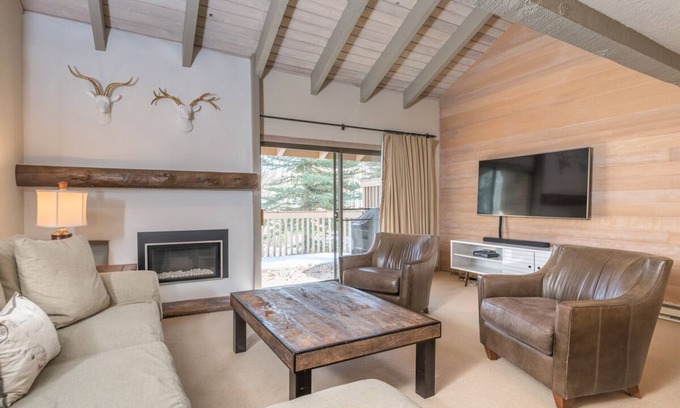 Sun Valley Condo | Winter Availability! Sunny slope-side Condo with Private Deck and WIFI, Near Dol