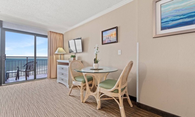 Myrtle Beach Condo | Winter Rates! Flawless Direct Oceanfront Suite @ The Caravelle