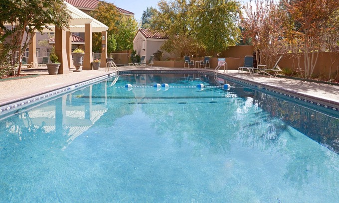 Tech Terrace Condo | With Pool + Hot tub | Breakfast & Evening Social