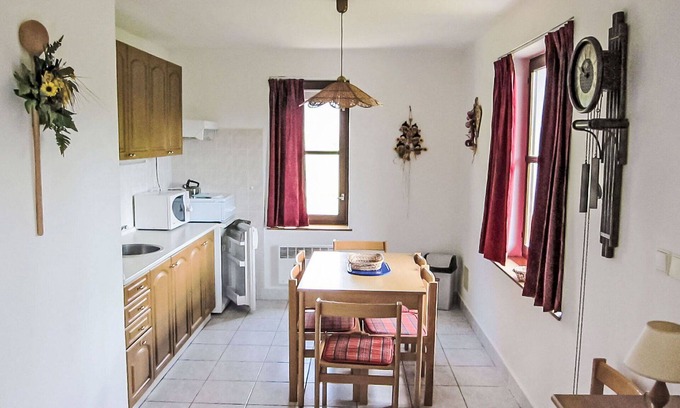 Velke Petrovice House | Wonderful private villa for 6 people with WIFI, pool, TV, patio, pets allowed and panoramic view