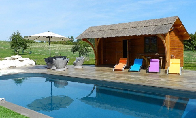 Monflanquin House | Wonderful private villa for 8 people with private pool, WIFI, TV, terrace and pets allowed