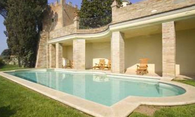 Castelfiorentino Villa | Wonderful private villa with A/C, hot tub, private pool, WIFI, TV, terrace, close to San Gimignano
